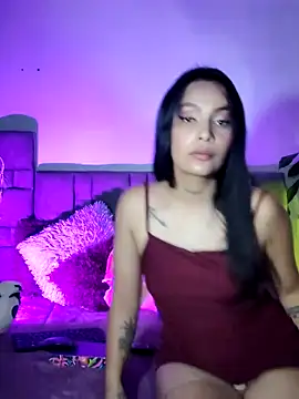 Snapshot of DesthNick1 chatting on 09/25/25, 04:05 DesthNick1 online show from 09/25/25, 04:05