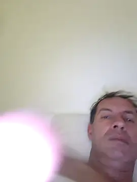 Snapshot of bagoulo chatting on 09/24/25, 05:22 bagoulo online show from 09/24/25, 05:22