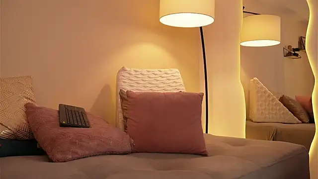 Chloe Cherry21 online show from 12/23/25, 03:48