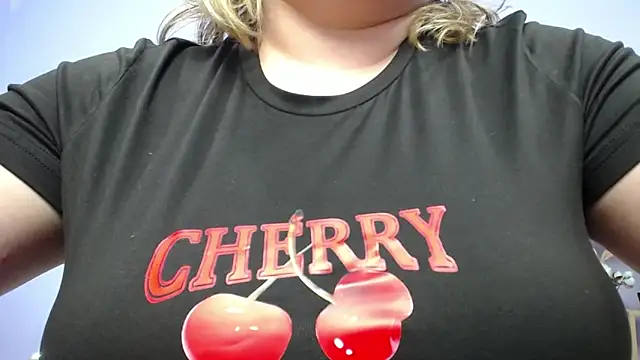 ZannaDreil online show from 03/13/25, 01:32