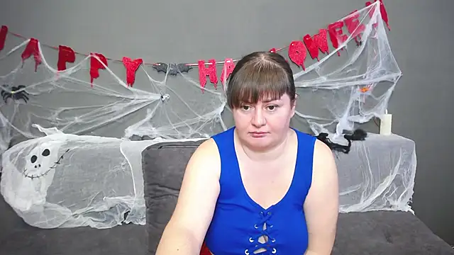 ZannaDreil online show from 10/26/25, 06:19