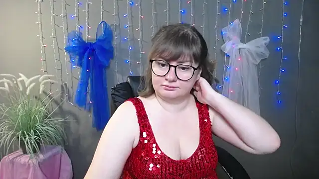 ZannaDreil online show from 12/04/25, 07:11