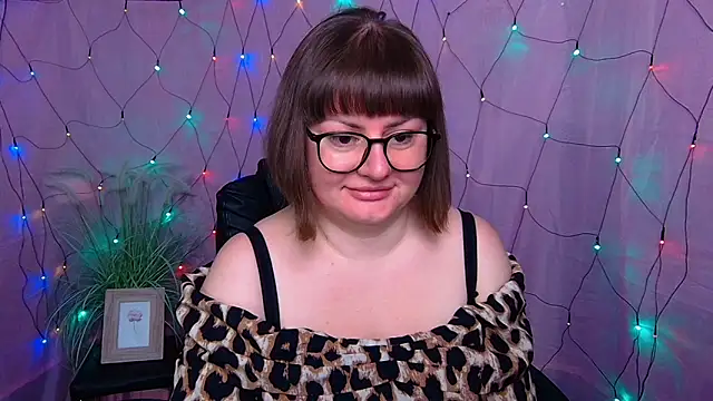 ZannaDreil online show from 02/08/26, 07:06