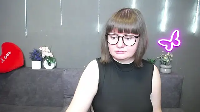 ZannaDreil online show from 03/11/26, 07:09