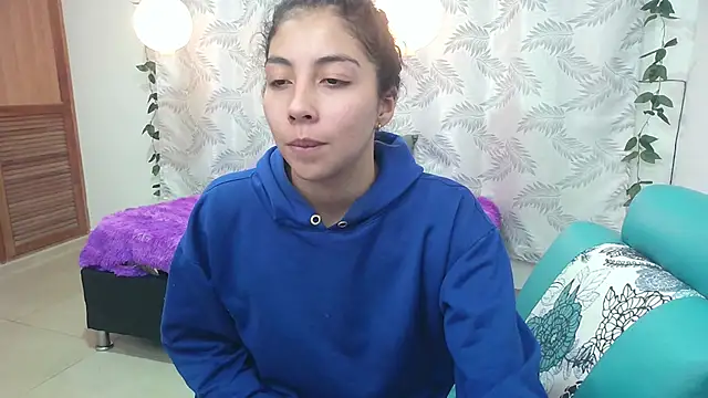 Mya paris online show from 12/27/24, 10:59