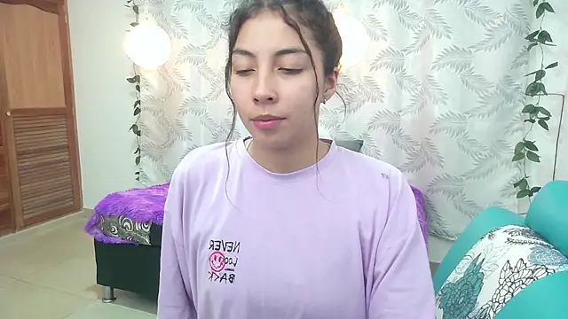 Mya paris online show from 12/31/24, 01:57