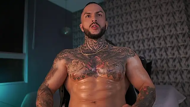 Snapshot of mariano_costa chatting on 12/23/24, 01:08 mariano costa online show from 12/23/24, 01:08