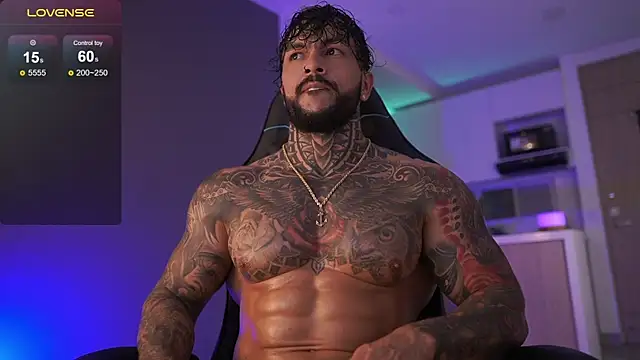 Snapshot of mariano_costa chatting on 09/15/25, 02:33 mariano costa online show from 09/15/25, 02:33