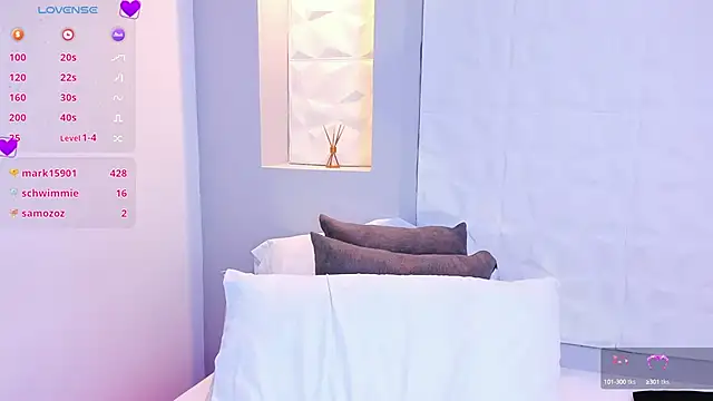 EmilyRouss  online show from 02/25/25, 01:30