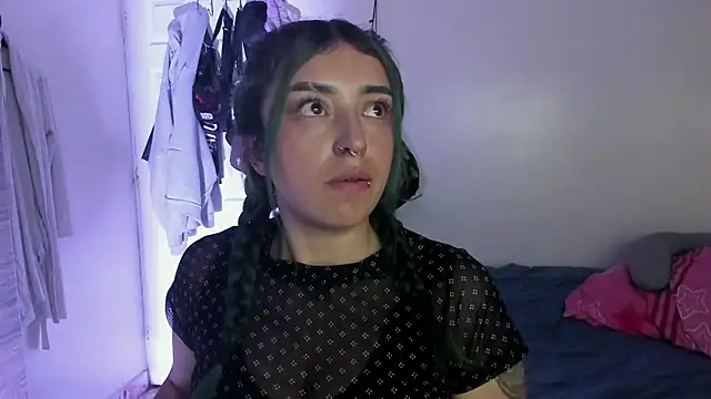 turolita  online show from 04/17/26, 03:53