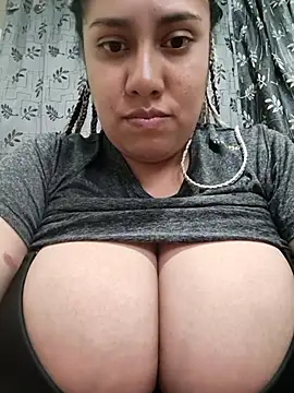 Snapshot of federica_bigboobs chatting on 10/12/25, 08:52 federica bigboobs online show from 10/12/25, 08:52