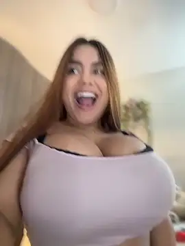 valeria2019hot online show from 04/18/26, 04:33