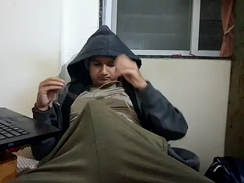 Jonrobinso online show from 01/06/26, 03:49