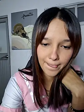 Snapshot of _Denis_sweet chatting on 12/19/24, 02:34 Denis sweet online show from 12/19/24, 02:34