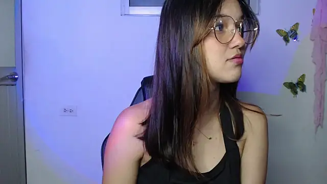 Snapshot of _Denis_sweet chatting on 03/07/25, 12:04 Denis sweet online show from 03/07/25, 12:04