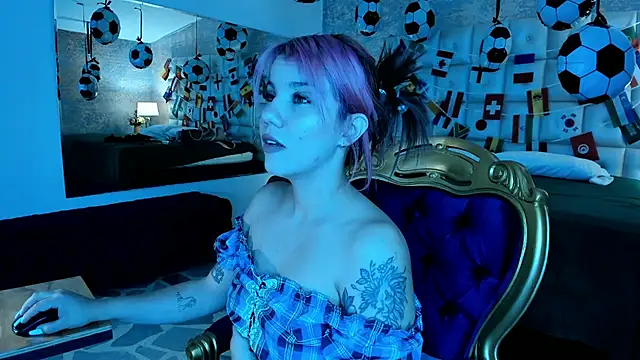 MelaniieRoux online show from 07/11/26, 07:38