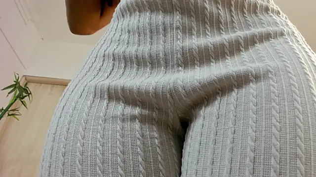 miranda villa online show from 09/16/25, 12:28