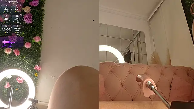 miranda villa online show from 10/22/25, 01:22