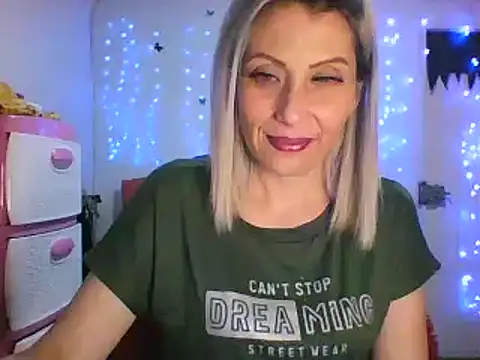 alixia81 online show from 03/01/25, 02:15