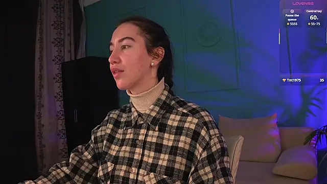 Belle Via online show from 04/08/26, 05:02