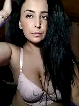 Snapshot of Selena_Selly7 chatting on 02/05/25, 04:14 Selena Selly7 online show from 02/05/25, 04:14