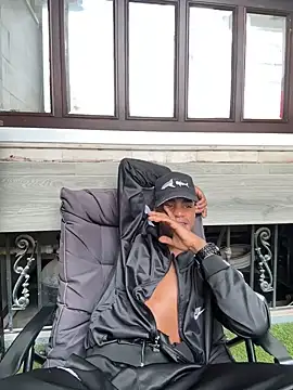 AaronCruz  online show from 02/21/25, 07:32