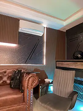 AaronCruz  online show from 03/21/26, 10:46