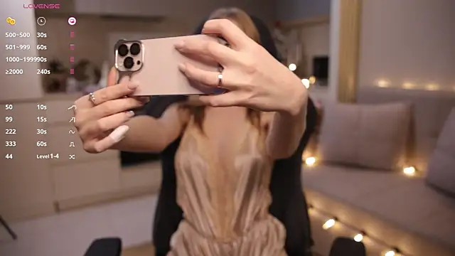 PollyAgata online show from 12/22/25, 07:11