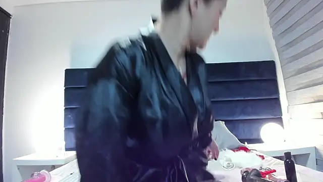  Cristal evans online show from 01/05/25, 09:48