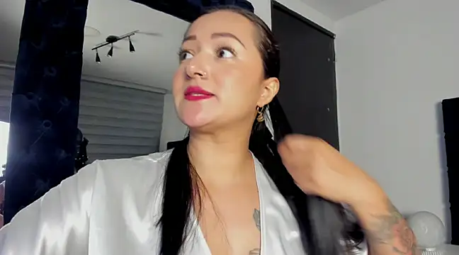  Cristal evans online show from 02/03/25, 04:04