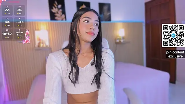 Snapshot of Harmony_Malkova chatting on 11/09/25, 11:25 Harmony Malkova online show from 11/09/25, 11:25