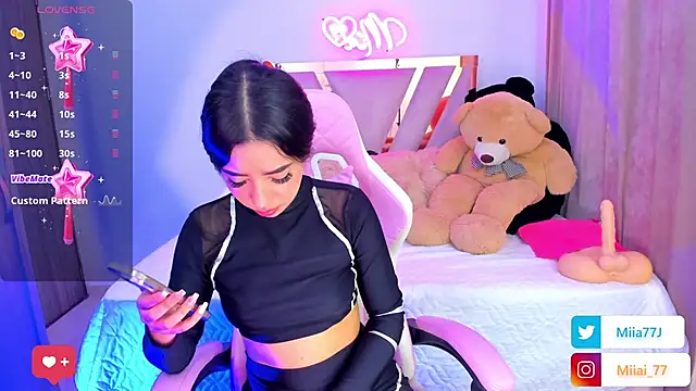 Miia77  online show from 09/17/25, 03:30