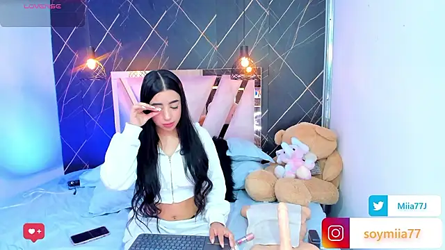 Miia77  online show from 03/25/26, 01:44