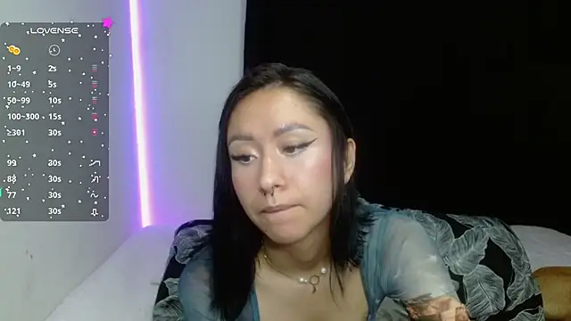 Anne Nicholson online show from 12/29/24, 03:33