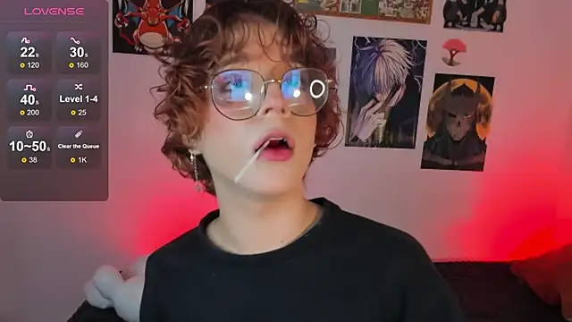 Snapshot of Max_lover1 chatting on 09/25/25, 01:20 Max lover1 online show from 09/25/25, 01:20