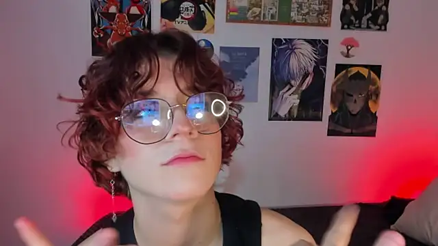 Snapshot of Max_lover1 chatting on 09/30/25, 04:06 Max lover1 online show from 09/30/25, 04:06