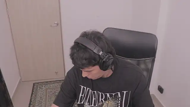 Tony Hoffa online show from 10/03/25, 05:10