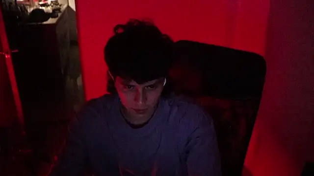 Snapshot of Tony_Hoffa chatting on 02/06/26, 11:30 Tony Hoffa online show from 02/06/26, 11:30