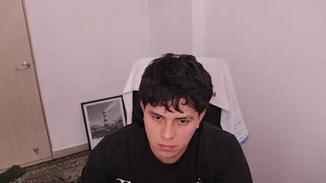 Tony Hoffa online show from 04/01/26, 08:39