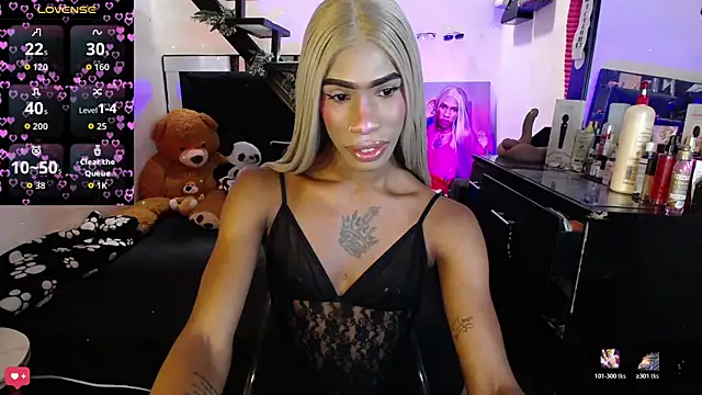 Kendall Gil online show from 04/25/26, 04:37