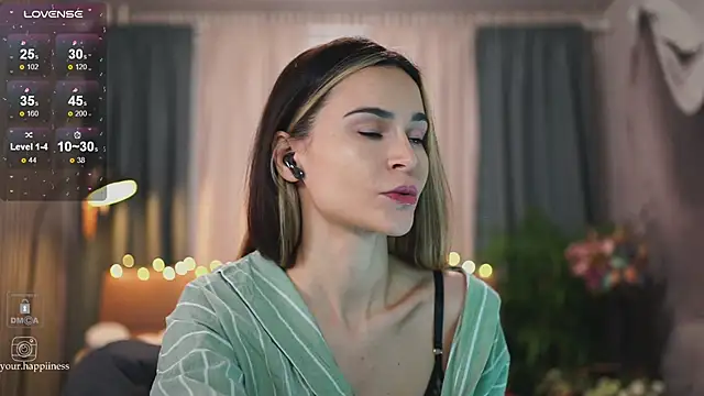 Feral Berrry  online show from 12/26/24, 07:03