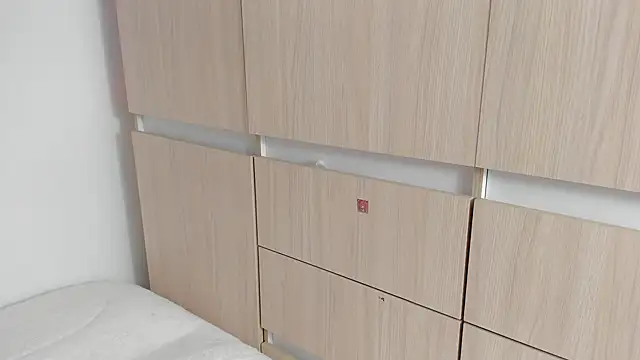 AlyRoses online show from 12/03/24, 10:18