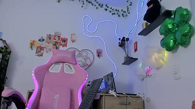 AlyRoses online show from 03/23/25, 12:15