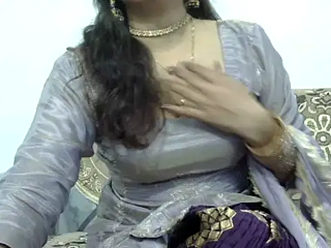Snapshot of mishi_kaur chatting on 01/18/25, 05:41 mishi kaur online show from 01/18/25, 05:41