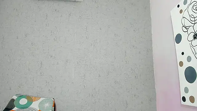 Tiffany mendez online show from 10/20/25, 12:05