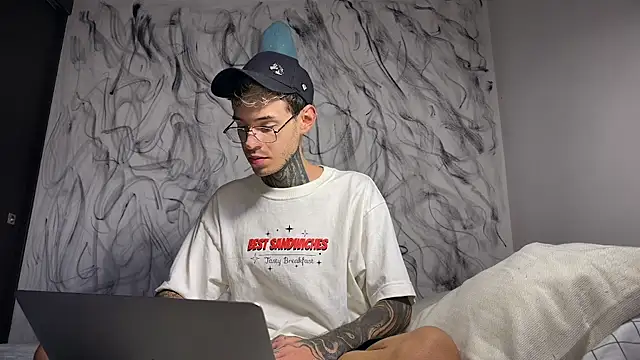 Saturno v online show from 04/01/26, 11:02