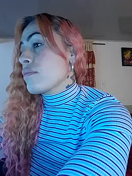 Sexy-Favgirl online show from 01/12/25, 03:57