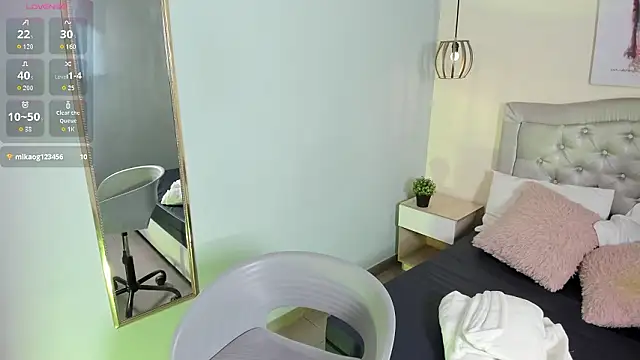 escarleth   online show from 01/17/26, 01:38