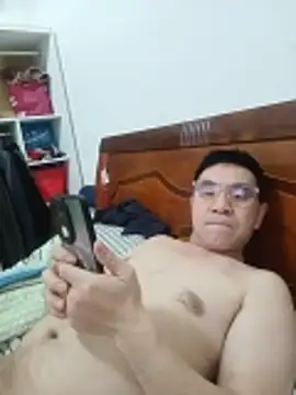 yjw6688 online show from 04/09/26, 01:49