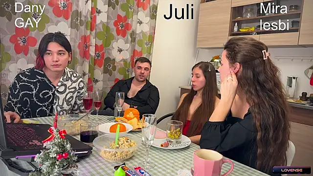 fcjuicy pussy online show from 12/26/24, 07:27